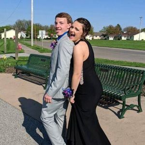 Meet your Posher, Cameron